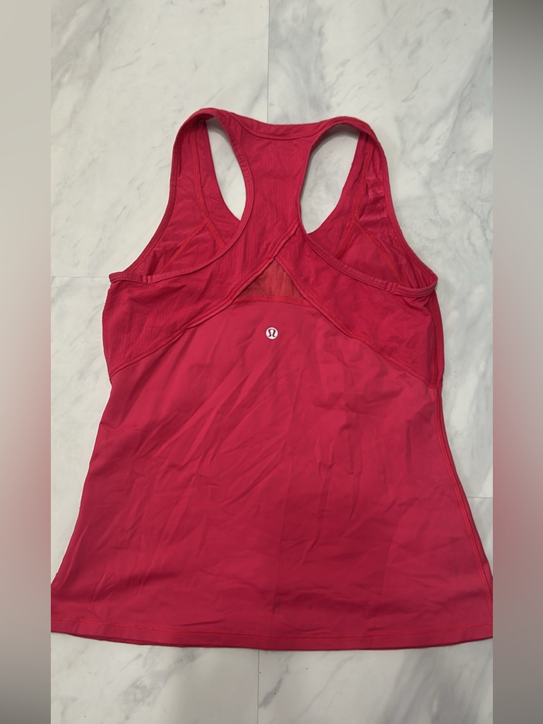 Lululemon Athletica Women’s Red Racerback Tank Top Size 6